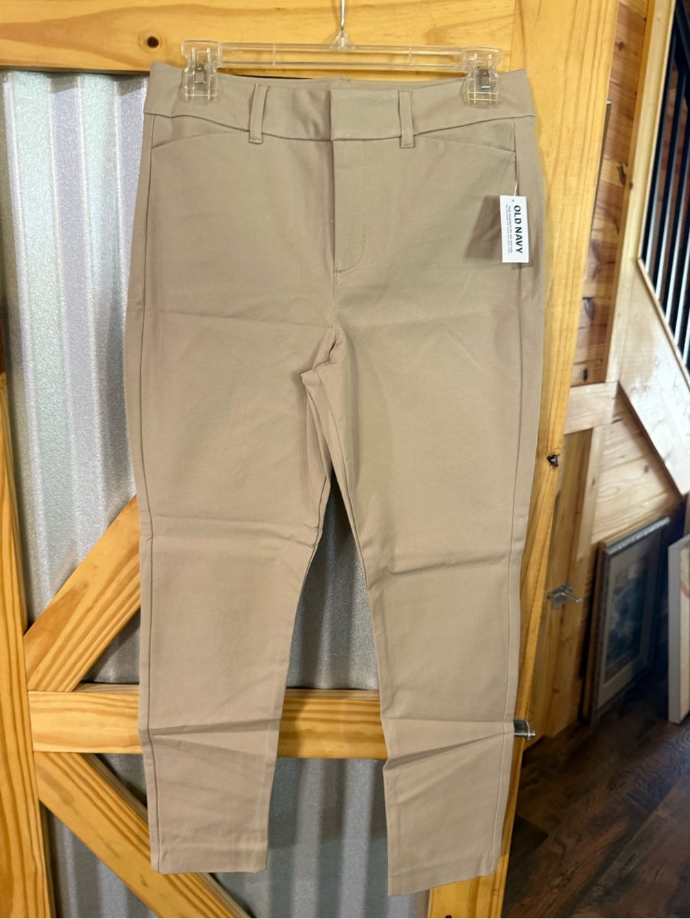 Old Navy Women’s Pixie Khaki Beige High-Rise Skinny ankle length Pants Size 6